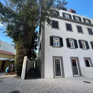 Living Executive Apartment Funchal (Madeira)
