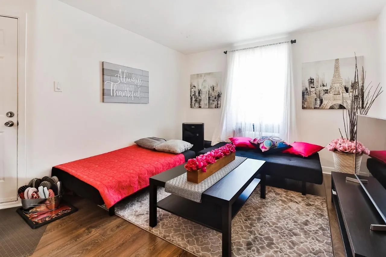 Free Parking - 2 Bedrooms - Full Apartment - In Beautiful Lachine - Near Water - 15 Minute Drive To Downtown Montreal
